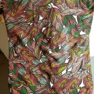 Lularoe TC leggings feathers